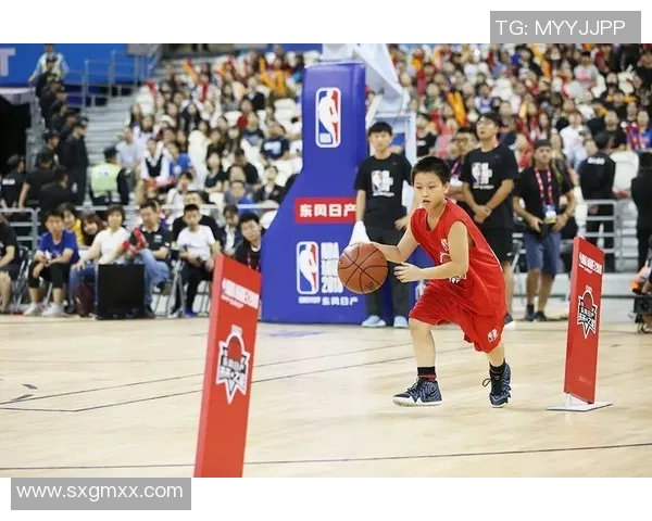 桑乔的崛起与挑战：从天才少年到足球舞台上的璀璨明星之路